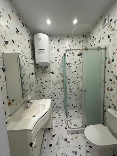 Apartment image 4