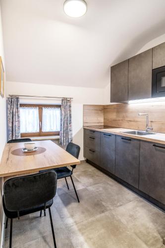 Laube35 Central City Apartments 4