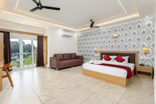 ESAA Airport Hotel Kochi photo 2