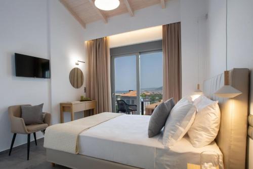 Aloft Luxury Villas with heated pool and sea view