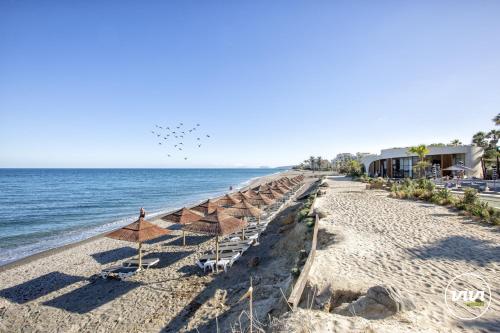 ViVi Homes - Alessio Pool, Sauna, Spa, Gym & Beach, Estepona (Foto 8)