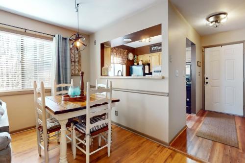 66 Pine Top Circle, Unit B in Banner Elk