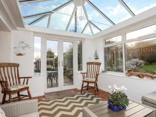 A szálláshely kívülről, Neaudd Wen in Red Wharf Bay