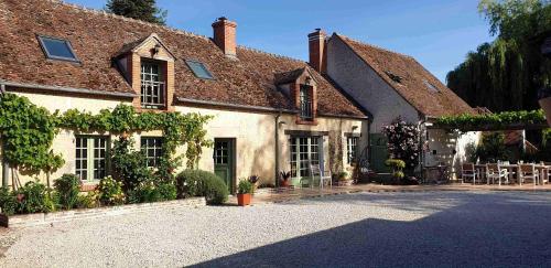 Chambres et Table d'hôtes Cerviña - Chambre d'hôtes - Châteauneuf-sur-Loire