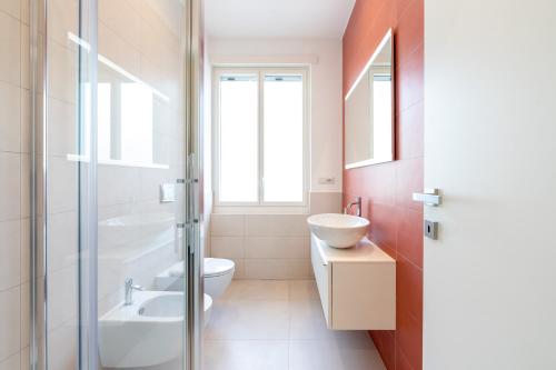 [15 minutes from the centre] Free Wi-Fi & A/C, Roma (foto 6)