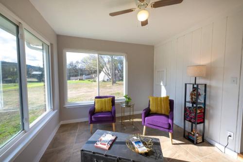 the Gratitude Haus in New Braunfels, USA