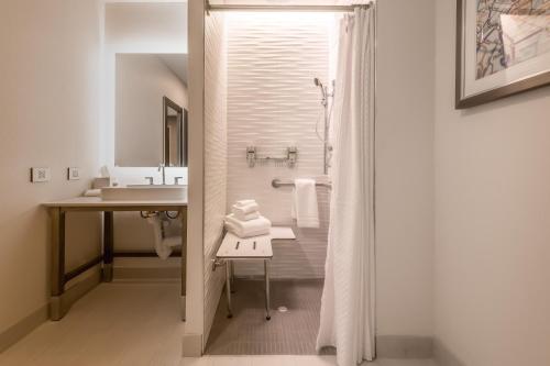 Element Dallas Downtown East - main image