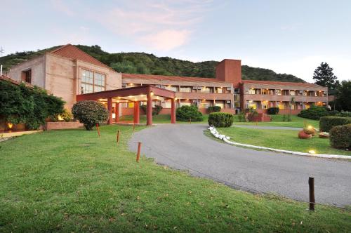 ทัศนียภาพภายนอกโรงแรม, Pinares del Cerro Resort & Suites in วิลลา คาร์ลอซ พาซ