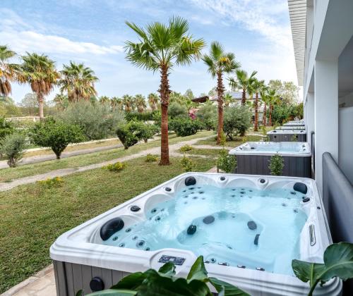 Deluxe Double Room with Hot Tub