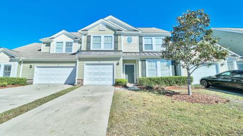 Two-Bedroom Townhouse