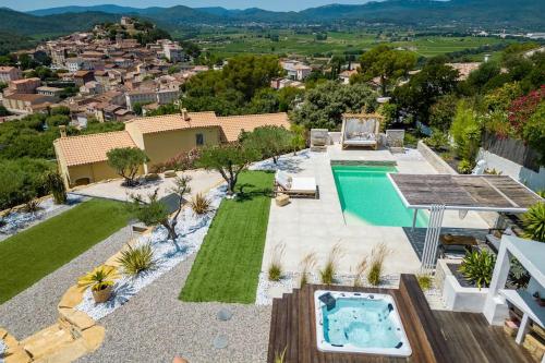 Luxueuse villa - Pierrefeu - Piscine&Jacuzzi - 6p