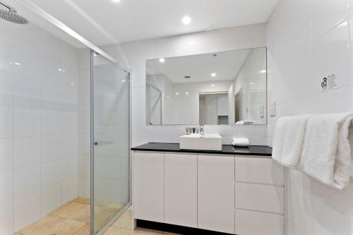 APX Darling Harbour - image 7