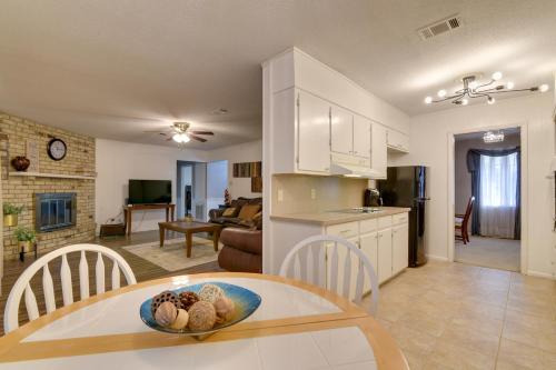 Beaumont Rental Home ~ 2 Mi To Gulf Terrace Park! - Beaumont, TX