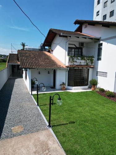RCM Vilas - Casa Confortável 02, Joinville