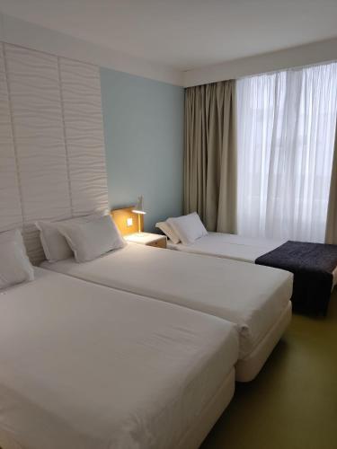 Legendary Porto Hotel - image 4