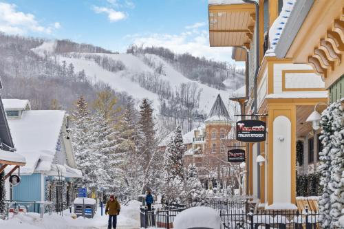 Five-O at Snow: Free Shuttle to Blue in The Blue Mountains (ON)