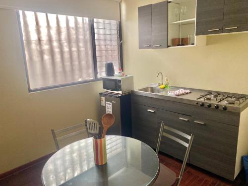 Lima Mini Aparts Monterrico - Cerca Embajada EEUU