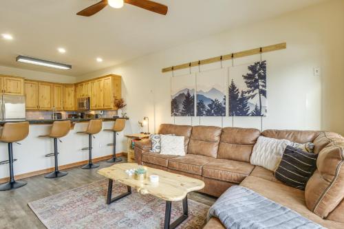 Winter Park Condo with Balcony and Mtn Views!
