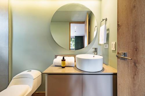 The Somos Flats Central Poblado