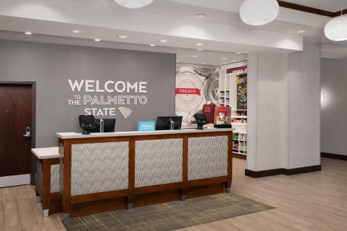 Hampton Inn & Suites Orangeburg SC - image 8