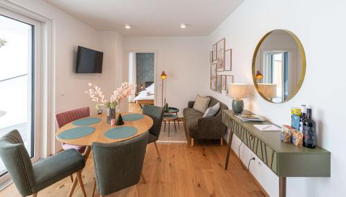  Seepanorama Apartments am Grundlsee - Your Austrian Home in Grundlsee
