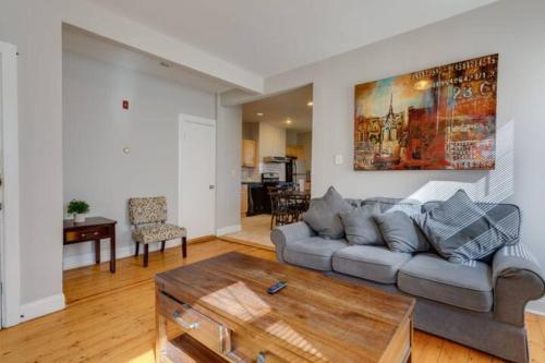 NEW! Boston Entire House Near MBTA, 3 Mi to Fenway!