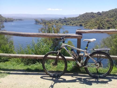 Casa exclusiva frente al lago, por RENT Lago Los Molinos