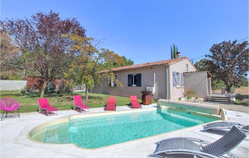 Stunning Home In St Gervais Sur Roubion With Outdoor Swimming Pool, 4 Bedrooms And Wifi - Location saisonnière - Saint-Gervais-sur-Roubion