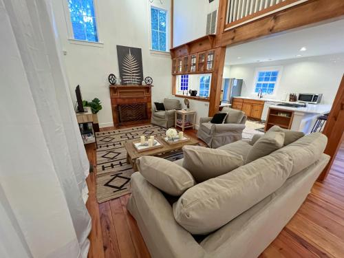 Cabana Madrid - Port Royal Luxury Rental Close Proximity to Parris Island and The Sands Beach photo 3