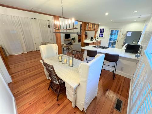 Cabana Madrid - Port Royal Luxury Rental Close Proximity to Parris Island and The Sands Beach in Port Royal
