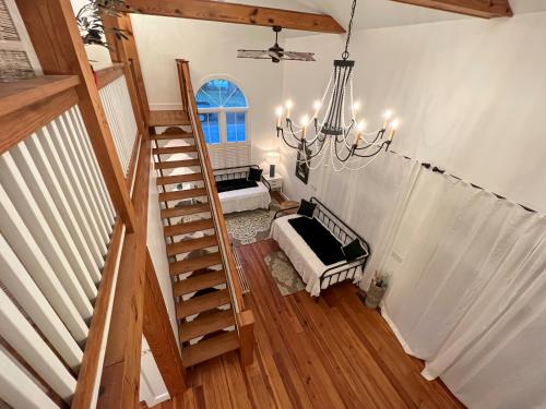 Cabana Madrid - Port Royal Luxury Rental Close Proximity to Parris Island and The Sands Beach in Port Royal