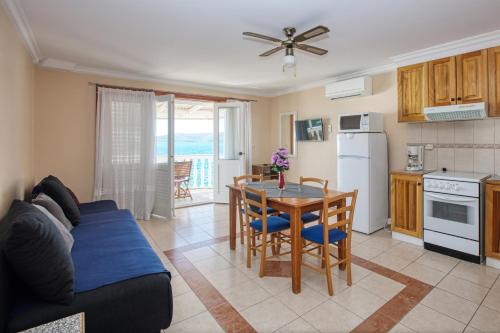 One-Bedroom Apartment with Terrace and Sea View