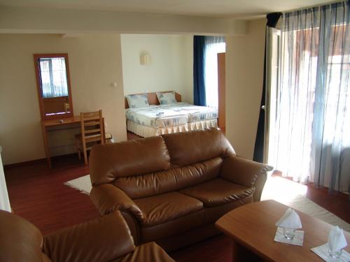 Zasheva Kushta Guesthouse - image 6