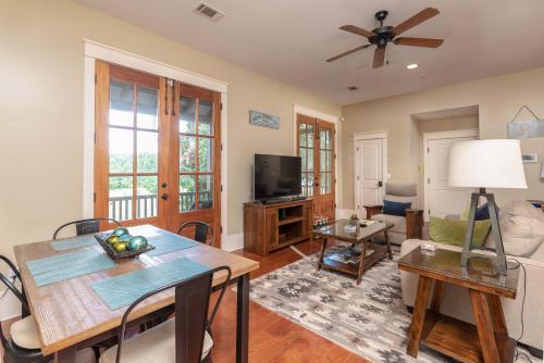 Cherokee Farms Flat - New Listing in Habersham thumb 4
