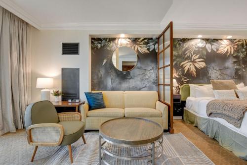 Blu Cashmere Premium Suite : MGM Signature Hotel - image 11