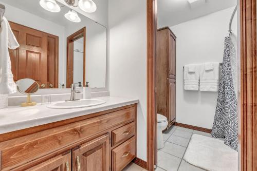 CR East River House in De Pere, USA