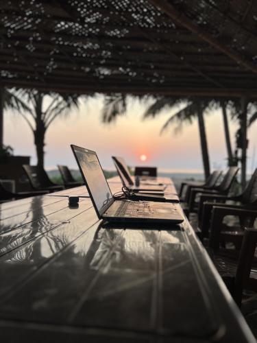 สภาพแวดล้อมโดยรอบ, Revibe Beach Hostel Gokarna in โกคาร์นา