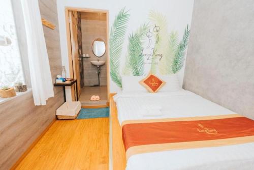 Double Room with Private Bathroom image 10