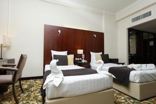 Aavri Hotel - image 7