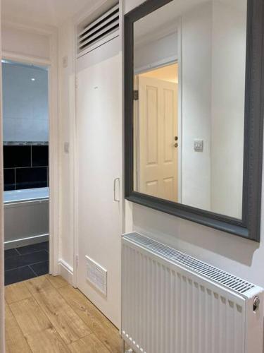 BrumStay UK® 5-Bed House Ideal for Long-Term Stays in Handsworth Wood