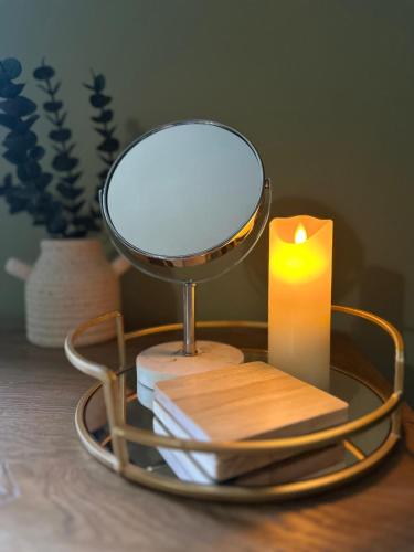 Stunning Boutique Flat in Central Location - Alfred, Bath (photo 9)
