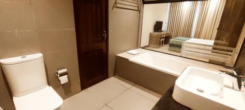 Deluxe Villa image 3