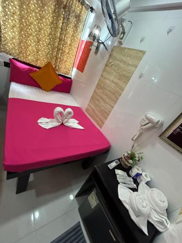 Standard Single Room image 5