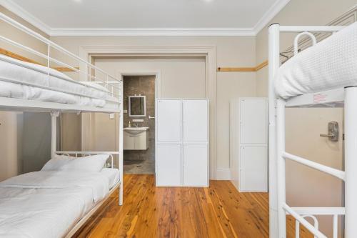 VENUS Surry Hills - FEMALE ONLY HOSTEL - Long stay negotiable