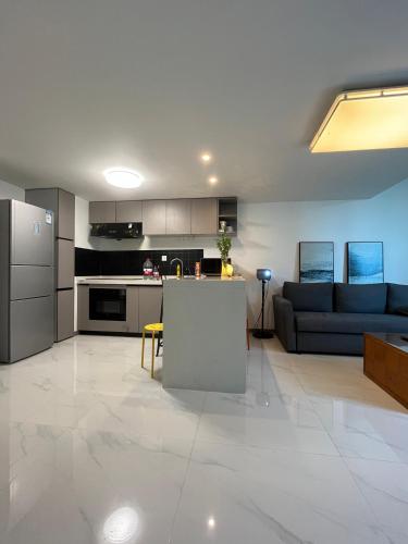 Chaoyang Joy City Hardcover Apartment in Pekín