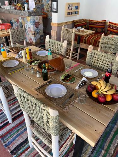 Restaurant, Tazart Lodge in Aguerd