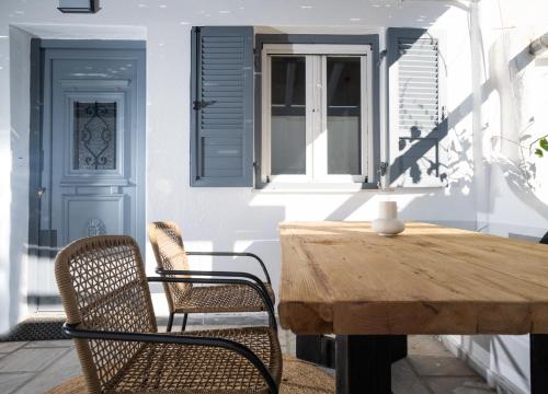 Two-Bedroom House image 6