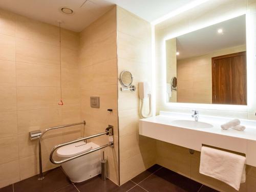 Dolmen Hotel Malta - image 9