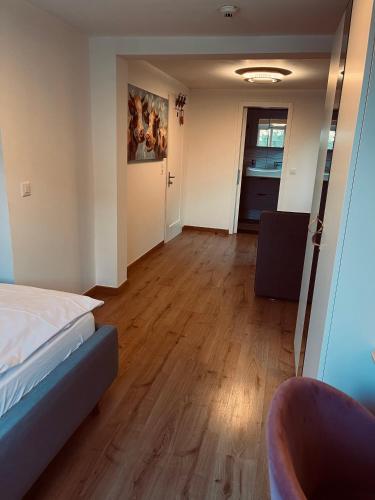 BELLEVUE Boutique B&B am Brienzersee / Iseltwald - image 11