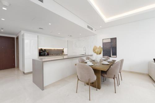 Business Bay Exquisite Living Experience-Suiteable, Dubai (photo 9)